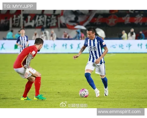 里加与广州恒大友谊赛精彩回顾录像分享与分析